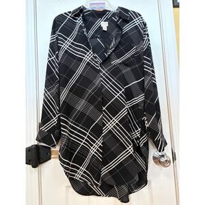 Chicos Black White Geometric Plaid Button Down Tunic Blouse Shirt Size 0 S